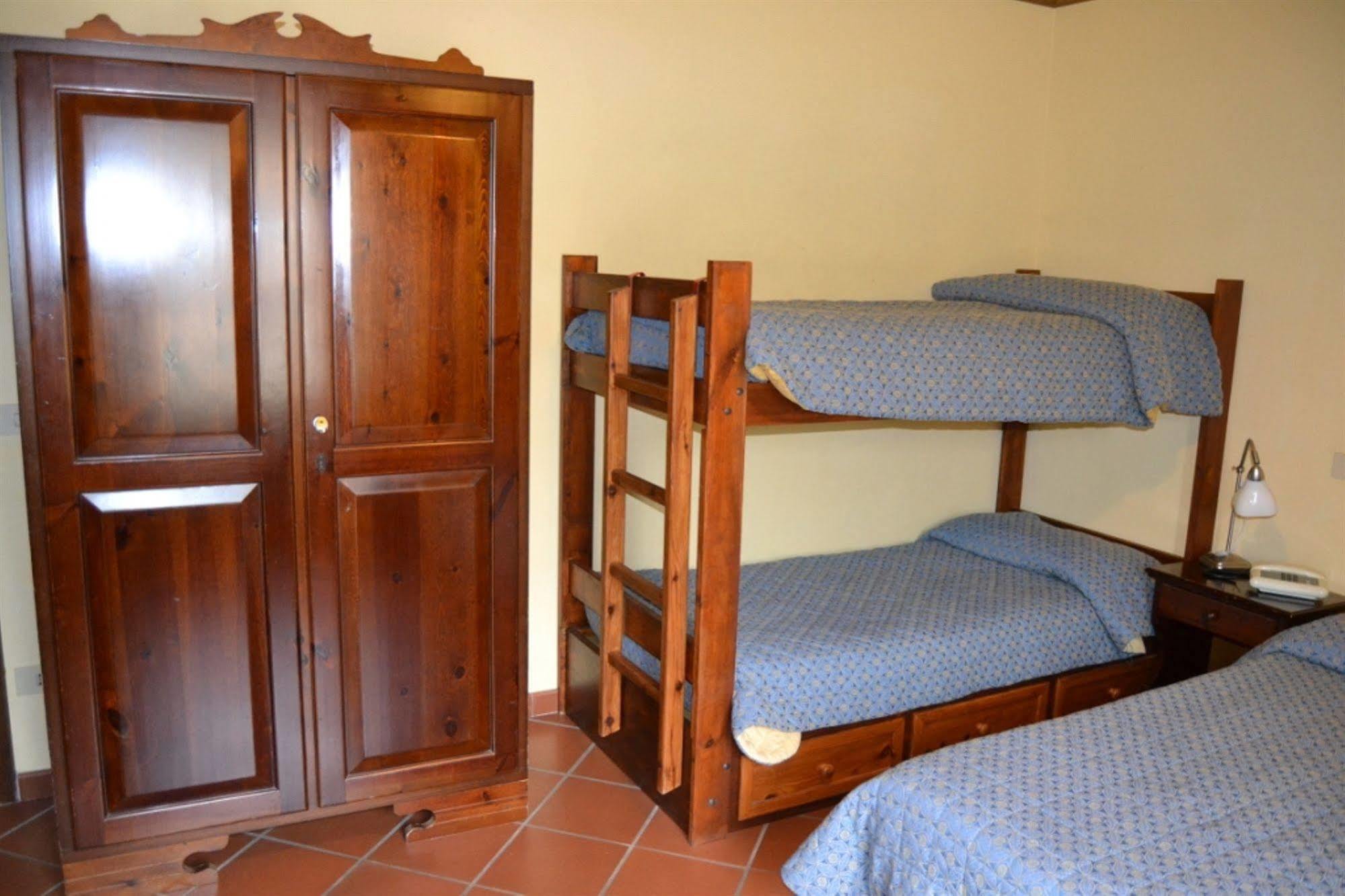 Hotel Valle Dell' Oro Pescasseroli Exterior foto