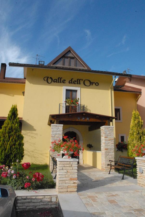 Hotel Valle Dell' Oro Pescasseroli Exterior foto
