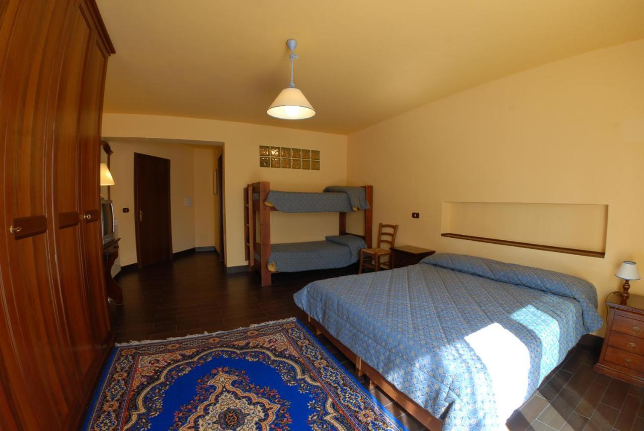 Hotel Valle Dell' Oro Pescasseroli Zimmer foto