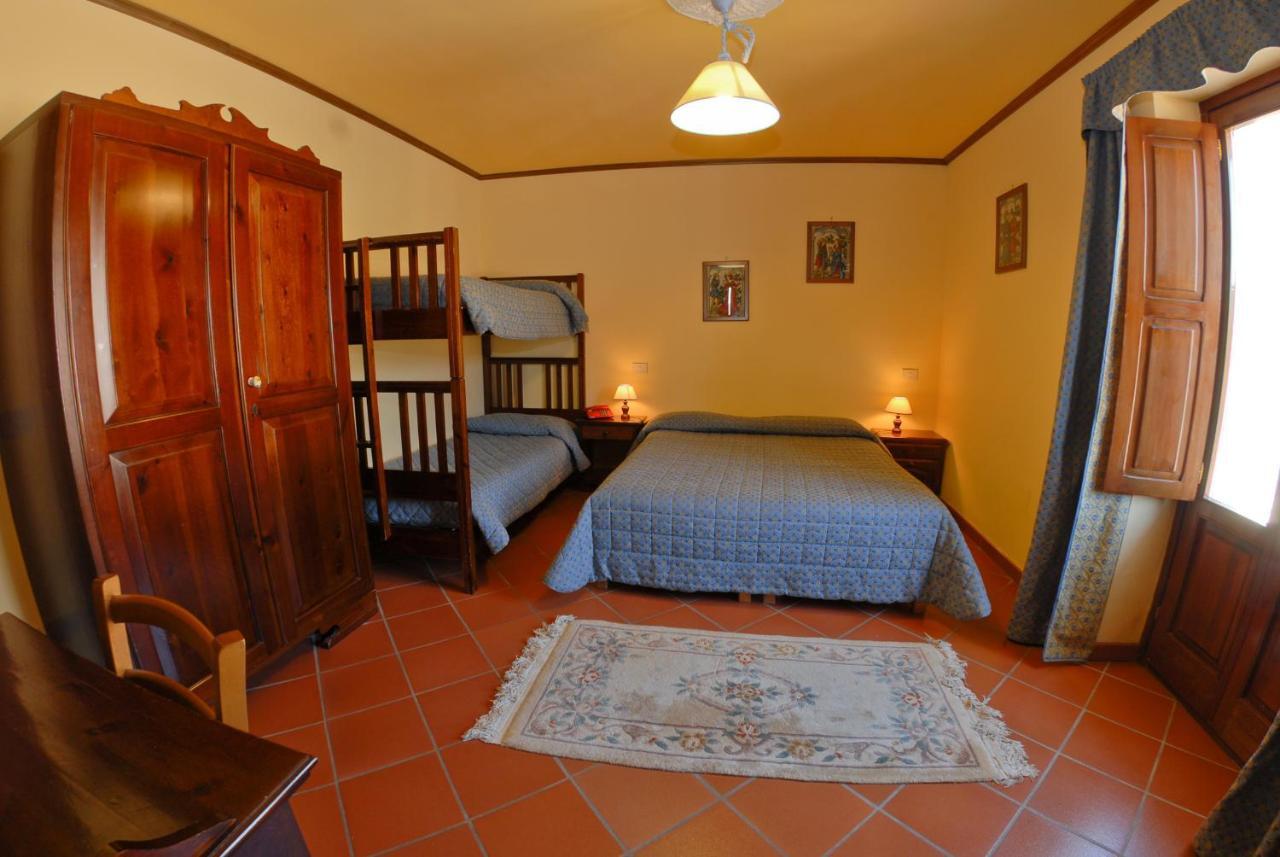 Hotel Valle Dell' Oro Pescasseroli Zimmer foto